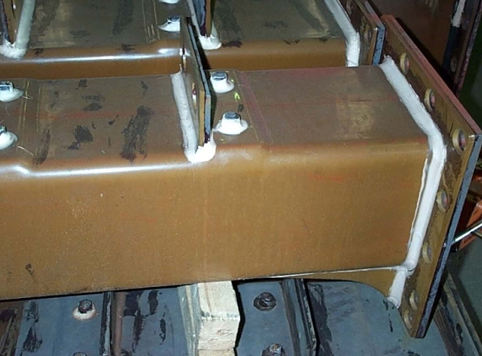 Unique design of vibration exciter beam